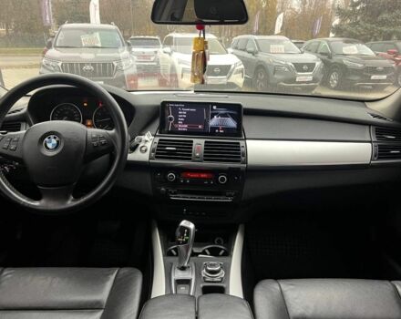 Черный БМВ Х5, объемом двигателя 3 л и пробегом 228 тыс. км за 12700 $, фото 14 на Automoto.ua