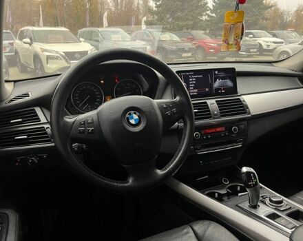 Черный БМВ Х5, объемом двигателя 3 л и пробегом 228 тыс. км за 12700 $, фото 9 на Automoto.ua