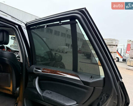 Черный БМВ Х5, объемом двигателя 2.99 л и пробегом 259 тыс. км за 16800 $, фото 65 на Automoto.ua