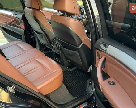 Черный БМВ Х5, объемом двигателя 3 л и пробегом 297 тыс. км за 21500 $, фото 6 на Automoto.ua