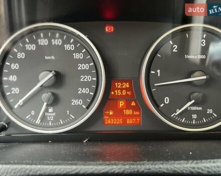 Черный БМВ Х5, объемом двигателя 3 л и пробегом 243 тыс. км за 15800 $, фото 27 на Automoto.ua