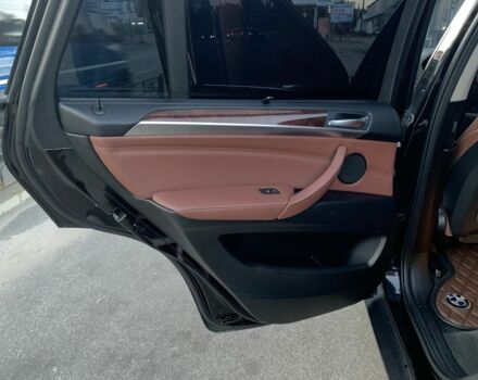 Чорний БМВ Х5, об'ємом двигуна 3 л та пробігом 290 тис. км за 13500 $, фото 11 на Automoto.ua