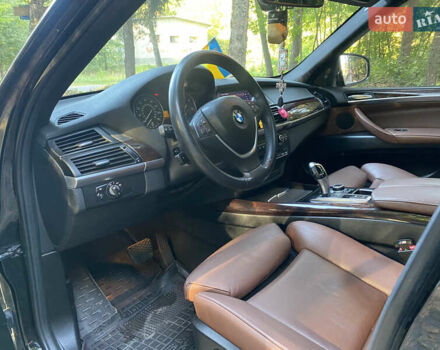 Чорний БМВ Х5, об'ємом двигуна 3 л та пробігом 206 тис. км за 18000 $, фото 25 на Automoto.ua