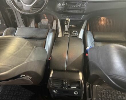 Чорний БМВ Х5, об'ємом двигуна 3 л та пробігом 450 тис. км за 8200 $, фото 7 на Automoto.ua