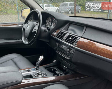 Чорний БМВ Х5, об'ємом двигуна 2.99 л та пробігом 252 тис. км за 15990 $, фото 15 на Automoto.ua