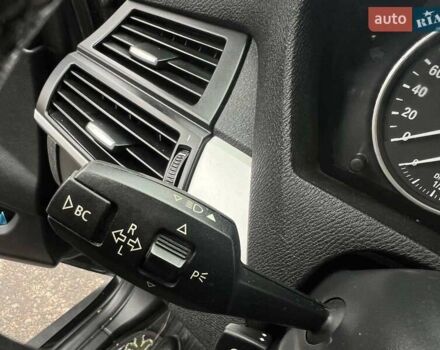 Черный БМВ Х5, объемом двигателя 3 л и пробегом 243 тыс. км за 15800 $, фото 28 на Automoto.ua