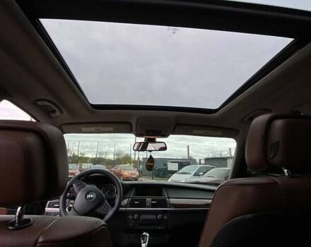 Черный БМВ Х5, объемом двигателя 2.98 л и пробегом 259 тыс. км за 17000 $, фото 1 на Automoto.ua