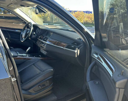 Чорний БМВ Х5, об'ємом двигуна 2.98 л та пробігом 269 тис. км за 14999 $, фото 10 на Automoto.ua