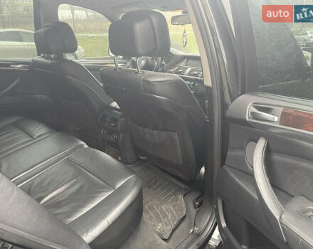 Чорний БМВ Х5, об'ємом двигуна 3 л та пробігом 212 тис. км за 14500 $, фото 39 на Automoto.ua