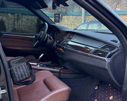 Черный БМВ Х5, объемом двигателя 3 л и пробегом 360 тыс. км за 17700 $, фото 11 на Automoto.ua