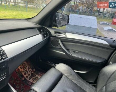 Черный БМВ Х5, объемом двигателя 3 л и пробегом 243 тыс. км за 15800 $, фото 33 на Automoto.ua