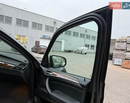 Черный БМВ Х5, объемом двигателя 2.99 л и пробегом 259 тыс. км за 16800 $, фото 70 на Automoto.ua