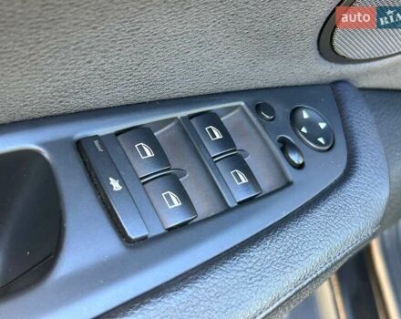 Черный БМВ Х5, объемом двигателя 2.98 л и пробегом 240 тыс. км за 16200 $, фото 12 на Automoto.ua