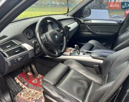 Черный БМВ Х5, объемом двигателя 3 л и пробегом 243 тыс. км за 15800 $, фото 20 на Automoto.ua