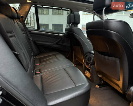 Черный БМВ Х5, объемом двигателя 2.99 л и пробегом 259 тыс. км за 16800 $, фото 69 на Automoto.ua