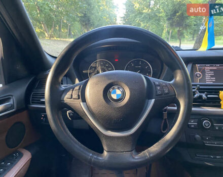 Чорний БМВ Х5, об'ємом двигуна 3 л та пробігом 206 тис. км за 18000 $, фото 39 на Automoto.ua