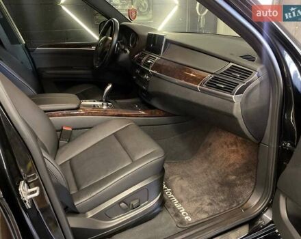 Черный БМВ Х5, объемом двигателя 2.98 л и пробегом 45 тыс. км за 30000 $, фото 22 на Automoto.ua