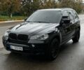 Черный БМВ Х5, объемом двигателя 2.98 л и пробегом 234 тыс. км за 12000 $, фото 1 на Automoto.ua