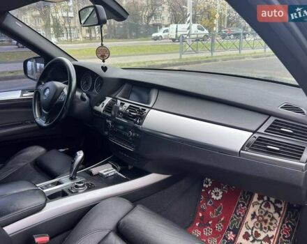 Черный БМВ Х5, объемом двигателя 3 л и пробегом 243 тыс. км за 15800 $, фото 26 на Automoto.ua