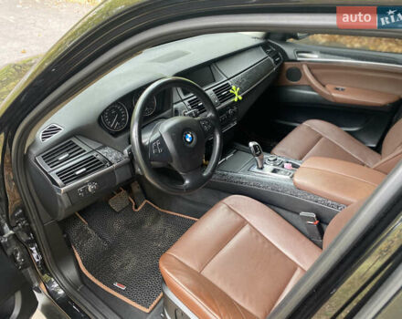 Чорний БМВ Х5, об'ємом двигуна 2.98 л та пробігом 197 тис. км за 14500 $, фото 12 на Automoto.ua