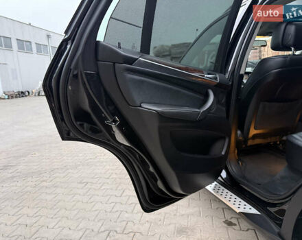 Черный БМВ Х5, объемом двигателя 2.99 л и пробегом 259 тыс. км за 16800 $, фото 57 на Automoto.ua