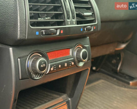 Чорний БМВ Х5, об'ємом двигуна 3 л та пробігом 359 тис. км за 13100 $, фото 14 на Automoto.ua