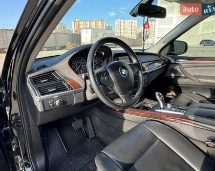 Черный БМВ Х5, объемом двигателя 2.98 л и пробегом 163 тыс. км за 16300 $, фото 78 на Automoto.ua