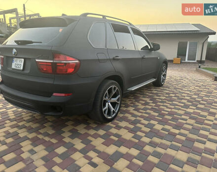 Чорний БМВ Х5, об'ємом двигуна 3 л та пробігом 243 тис. км за 13500 $, фото 5 на Automoto.ua