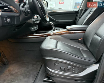 Черный БМВ Х5, объемом двигателя 2.99 л и пробегом 259 тыс. км за 16800 $, фото 36 на Automoto.ua