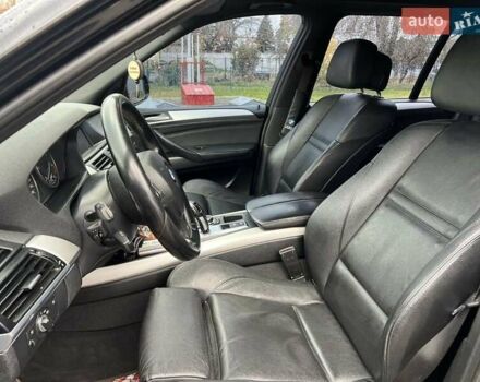 Черный БМВ Х5, объемом двигателя 3 л и пробегом 243 тыс. км за 15800 $, фото 18 на Automoto.ua