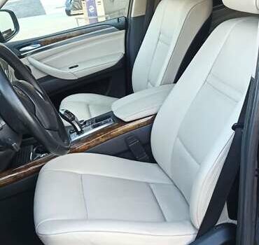 Чорний БМВ Х5, об'ємом двигуна 3 л та пробігом 262 тис. км за 17400 $, фото 30 на Automoto.ua