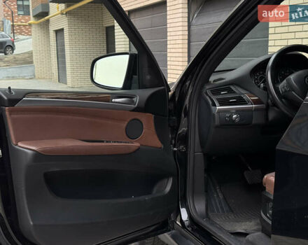 Черный БМВ Х5, объемом двигателя 3 л и пробегом 193 тыс. км за 17500 $, фото 23 на Automoto.ua