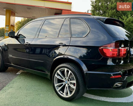 Черный БМВ Х5, объемом двигателя 3 л и пробегом 297 тыс. км за 21500 $, фото 2 на Automoto.ua