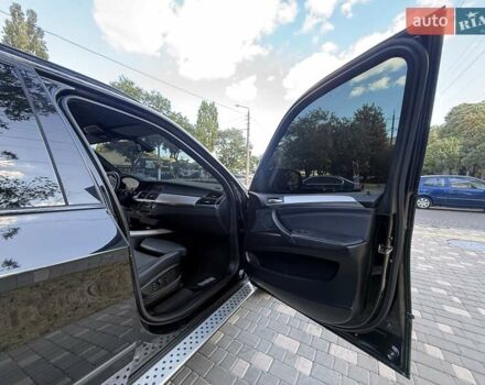 Чорний БМВ Х5, об'ємом двигуна 2.98 л та пробігом 182 тис. км за 13999 $, фото 33 на Automoto.ua
