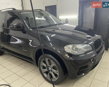 Чорний БМВ Х5, об'ємом двигуна 3 л та пробігом 212 тис. км за 14500 $, фото 2 на Automoto.ua