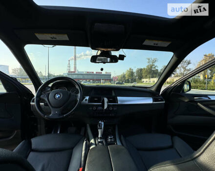 Черный БМВ Х5, объемом двигателя 2.98 л и пробегом 217 тыс. км за 14500 $, фото 5 на Automoto.ua