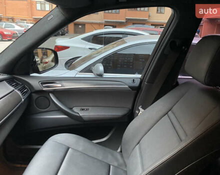 Чорний БМВ Х5, об'ємом двигуна 3 л та пробігом 243 тис. км за 13500 $, фото 14 на Automoto.ua