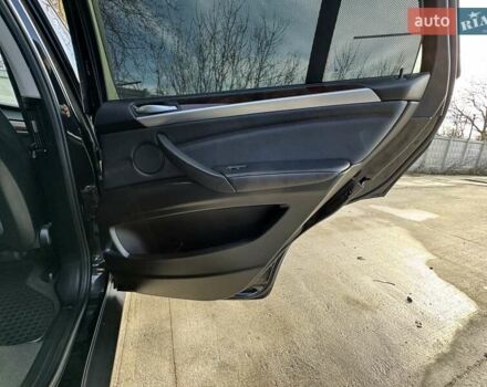Черный БМВ Х5, объемом двигателя 2.98 л и пробегом 163 тыс. км за 16300 $, фото 63 на Automoto.ua
