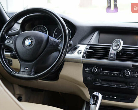 Чорний БМВ Х5, об'ємом двигуна 3 л та пробігом 281 тис. км за 17500 $, фото 14 на Automoto.ua