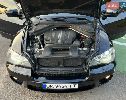 Черный БМВ Х5, объемом двигателя 3 л и пробегом 297 тыс. км за 21500 $, фото 16 на Automoto.ua