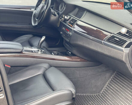 БМВ Х5 2011 в Киеве на Automoto.ua Черный БМВ Х5, объемом двигателя 2.98 л и пробегом 193 тыс. км за 18000 $, фото 25 на Automoto.ua