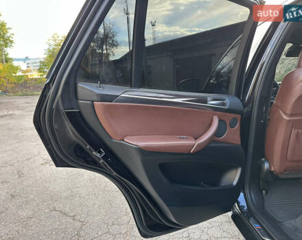 БМВ Х5 2012 в Николаеве на Automoto.ua Черный БМВ Х5, объемом двигателя 3 л и пробегом 299 тыс. км за 19500 $, фото 20 на Automoto.ua