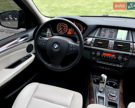 Чорний БМВ Х5, об'ємом двигуна 2.98 л та пробігом 165 тис. км за 13500 $, фото 41 на Automoto.ua