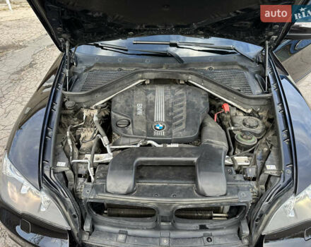 БМВ Х5 2012 в Николаеве на Automoto.ua Черный БМВ Х5, объемом двигателя 3 л и пробегом 299 тыс. км за 19500 $, фото 46 на Automoto.ua