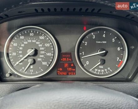 Черный БМВ Х5, объемом двигателя 4.4 л и пробегом 170 тыс. км за 17500 $, фото 17 на Automoto.ua