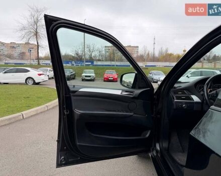 Чорний БМВ Х5, об'ємом двигуна 3 л та пробігом 350 тис. км за 18500 $, фото 33 на Automoto.ua
