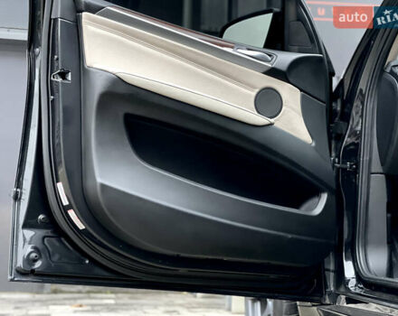 Чорний БМВ Х5, об'ємом двигуна 2.98 л та пробігом 165 тис. км за 13500 $, фото 30 на Automoto.ua