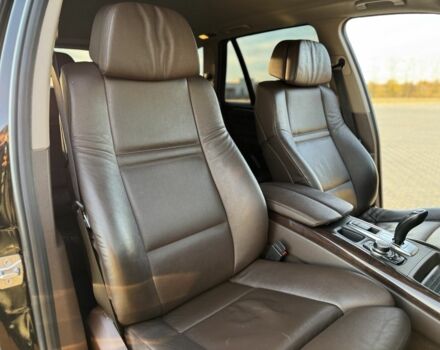 Черный БМВ Х5, объемом двигателя 3 л и пробегом 180 тыс. км за 20999 $, фото 12 на Automoto.ua