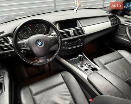 Чорний БМВ Х5, об'ємом двигуна 2.99 л та пробігом 305 тис. км за 22000 $, фото 31 на Automoto.ua