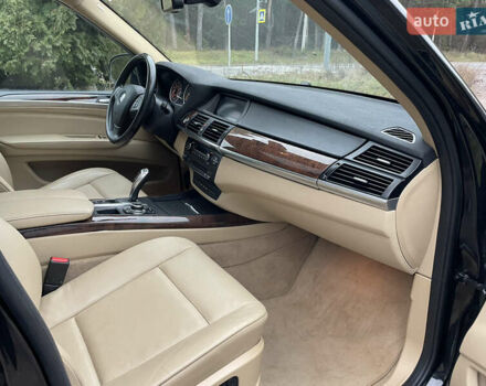 Черный БМВ Х5, объемом двигателя 3 л и пробегом 249 тыс. км за 16150 $, фото 22 на Automoto.ua